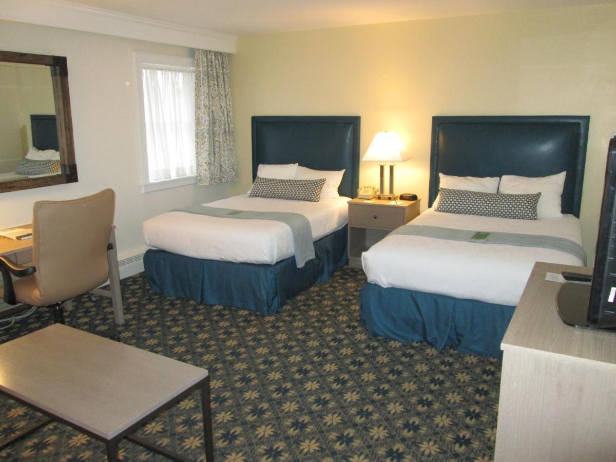 Middlebury Inn Екстер'єр фото