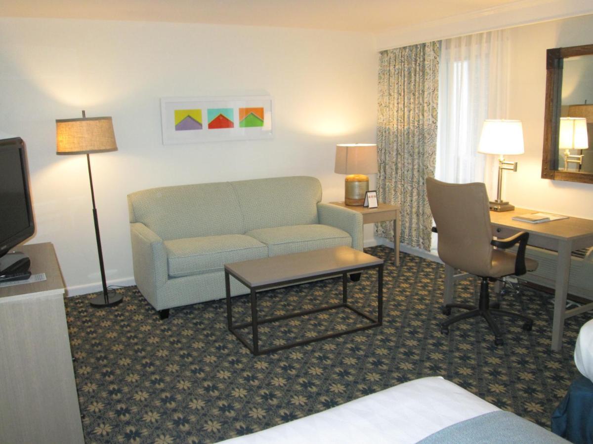 Middlebury Inn Екстер'єр фото