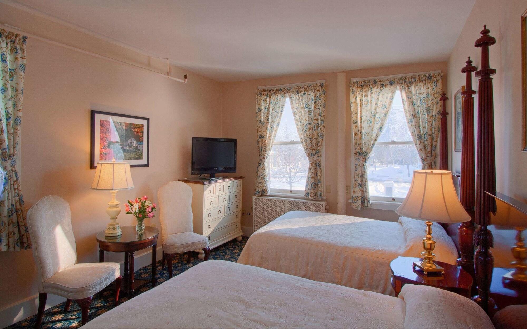 Middlebury Inn Екстер'єр фото
