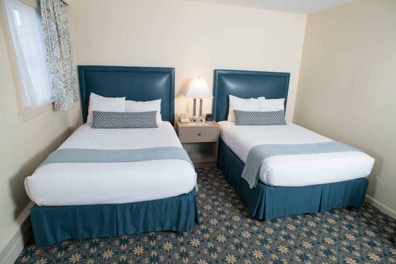 Middlebury Inn Екстер'єр фото